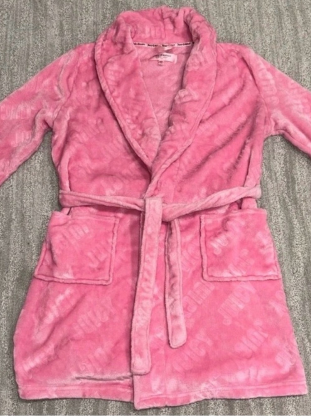 Juicy Couture Plush Pink Sleepwear Robe